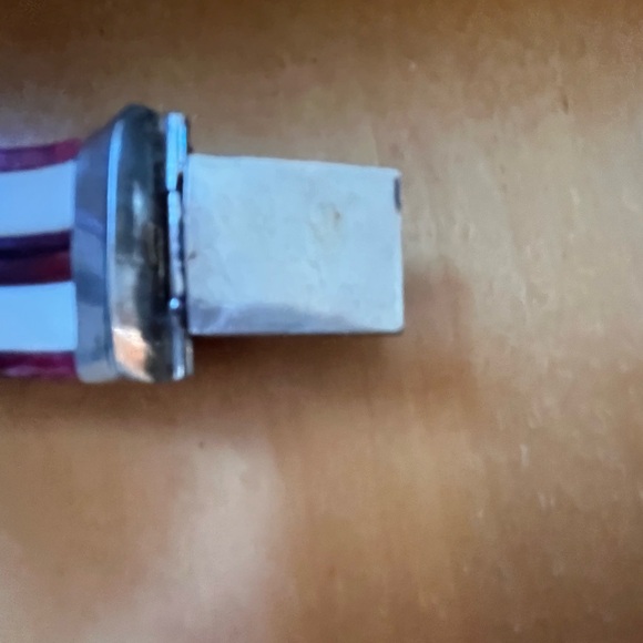 🆕 AMAZING Vintage OOAK Hand Carved Bone, Celluloid, & Garnet Hinged Bangle - Picture 11 of 11